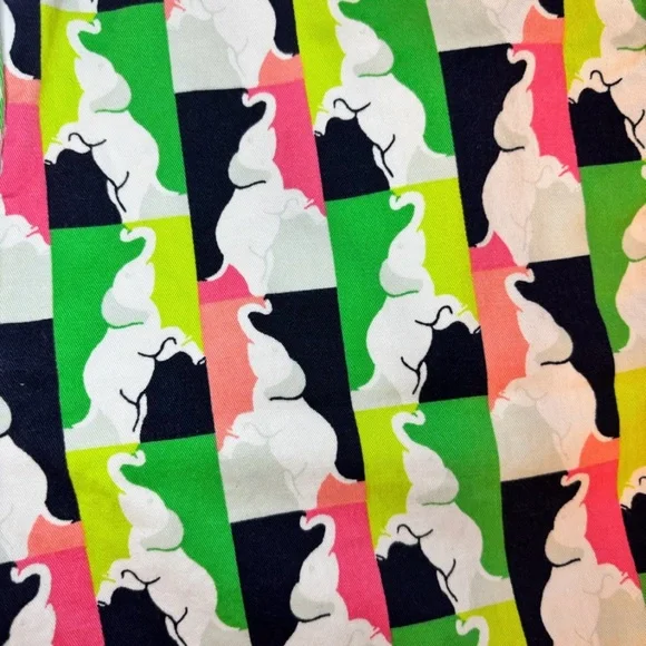 Crown & Ivy Multicolor Patterned Women Shorts Size 6 - Picture 4 of 7